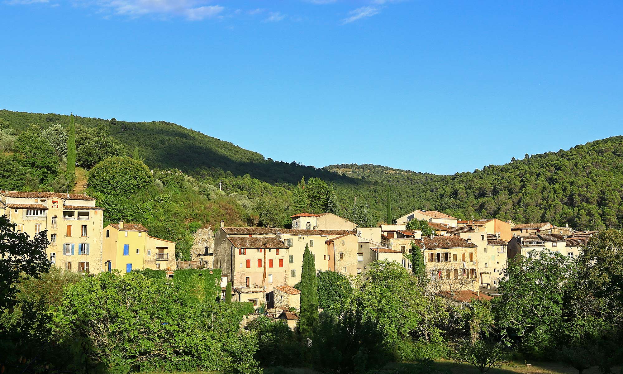 village montferrat