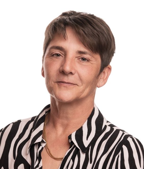 nadine decarlis nadine decarlis